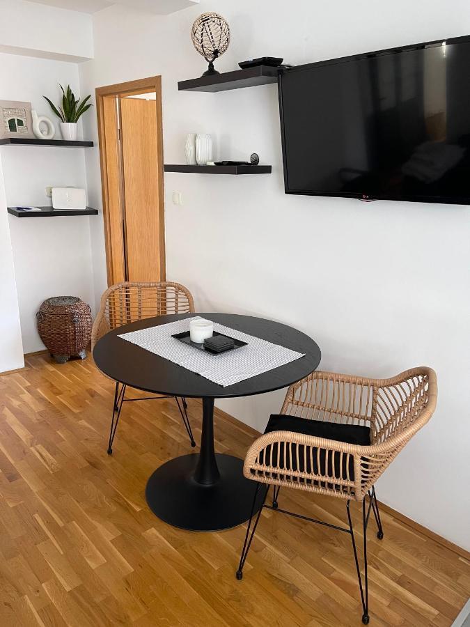 The Back Flat Appartement Split Buitenkant foto